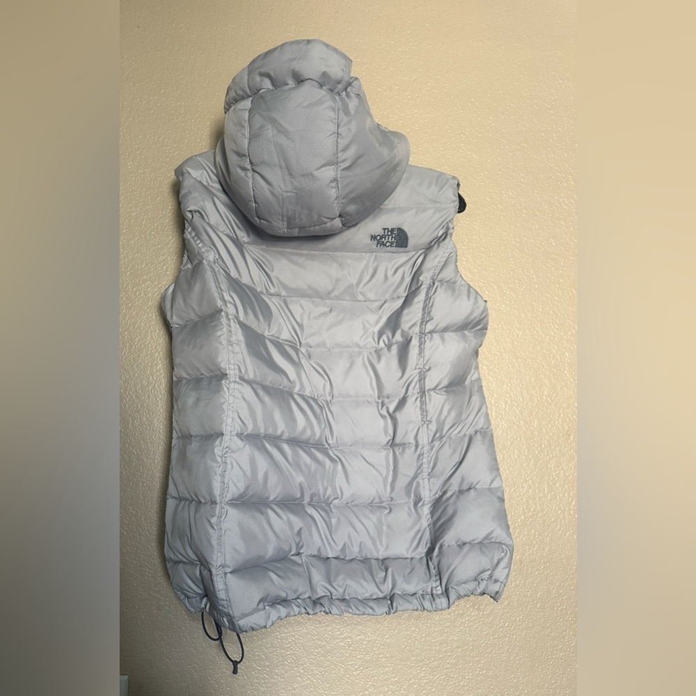 THE NORTH FACE GREY 700 DOWN VEST - Picture 2 of 6